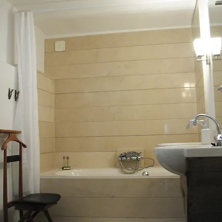 Pluweel Affittacamere